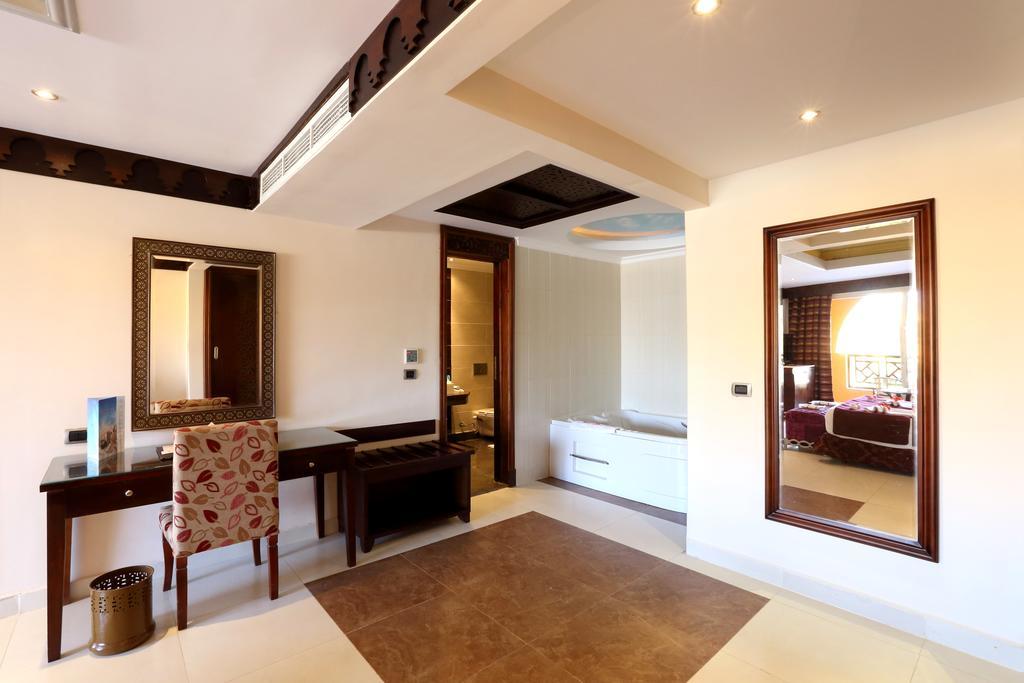 Rehana Royal Beach Resort - Aquapark & Spa - Family & Couples Only - Premium Ultra All-Inclusive 24H Şarm El-Şeyh Dış mekan fotoğraf